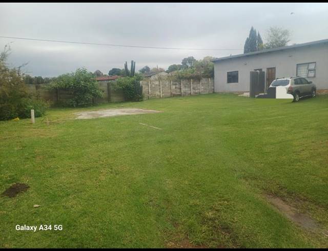 6 BEDROOM HOUSE FOR SALE IN BIRCHLEIGH NORTH